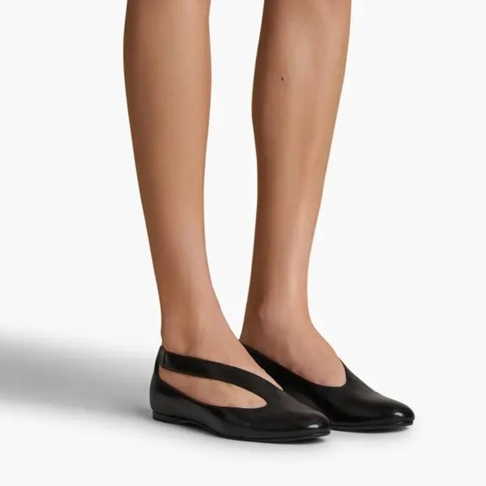 KHAITE Black Flats